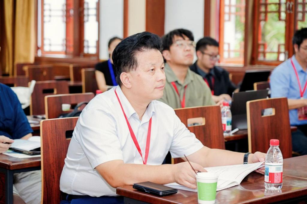 经济学院院长刘建国受邀参加第三届习近...